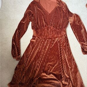 Zeagoo Velvet Long Sleeve Dress in Rust